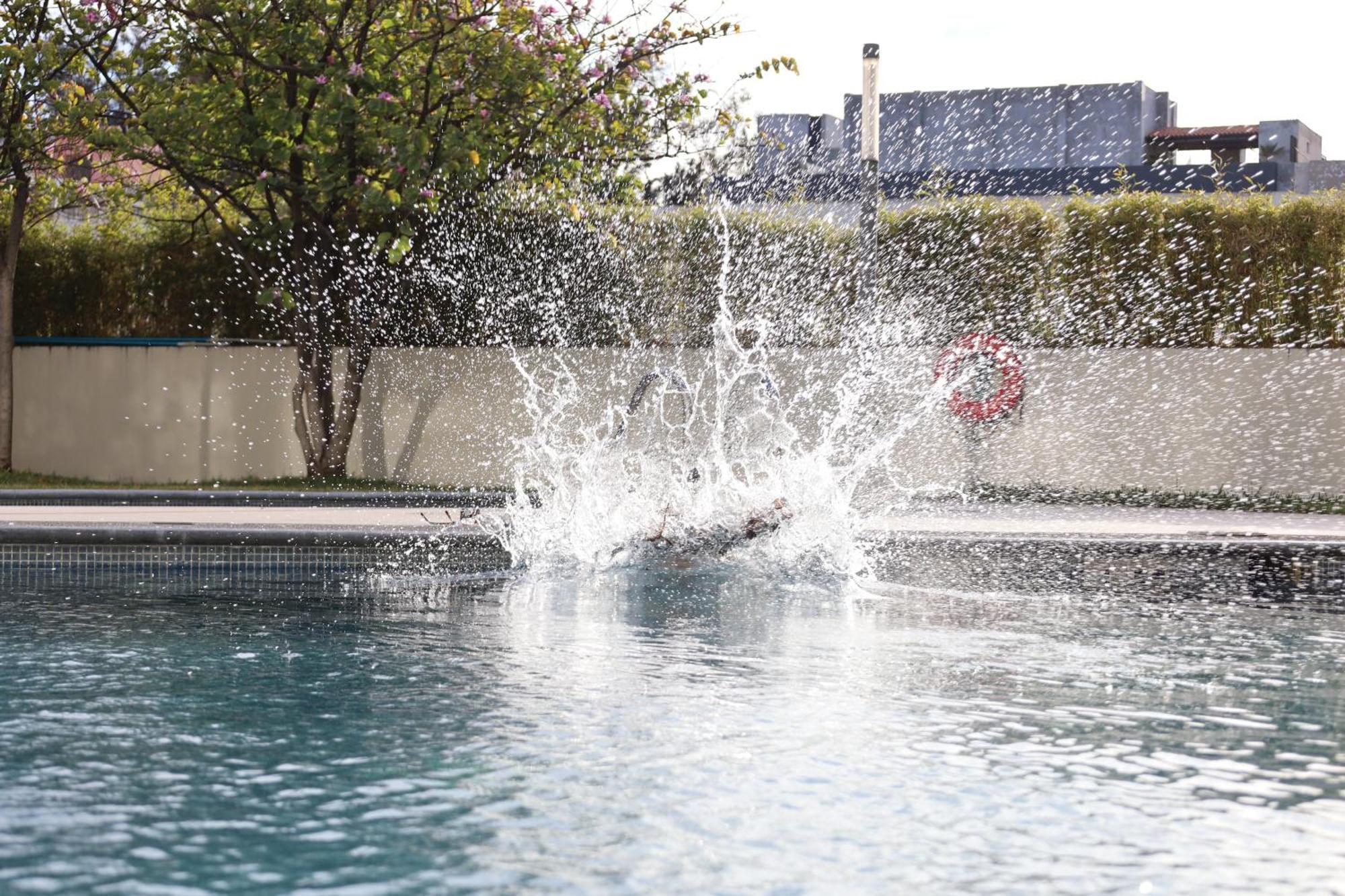 Holiday Inn Express Guadalajara Expo By Ihg Zapopan Exterior photo